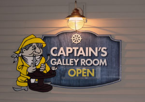 Captains-Galley-Room-Algoma-Wisconsin